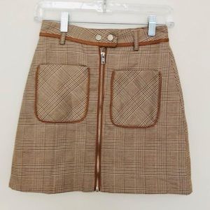 SOLD❣️NEW! Women's Plaid Zip up Pockets